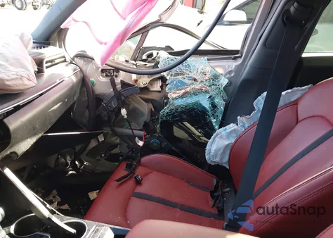 2023 Kia K5 Gt-Line z USA, uszkodzony, nr VIN 5XXG64J2XPG222476